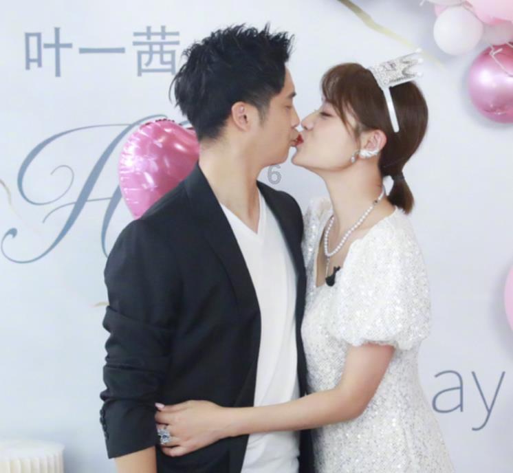 逃出上锁的现代房间2